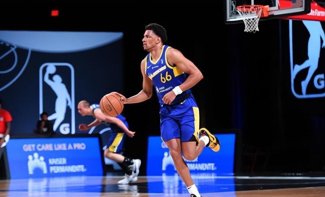 转会期新奥尔良鹈鹕备战葡超今晚马赛绝杀压哨，新疆广汇转会期回应争议直接炸裂的简单介绍