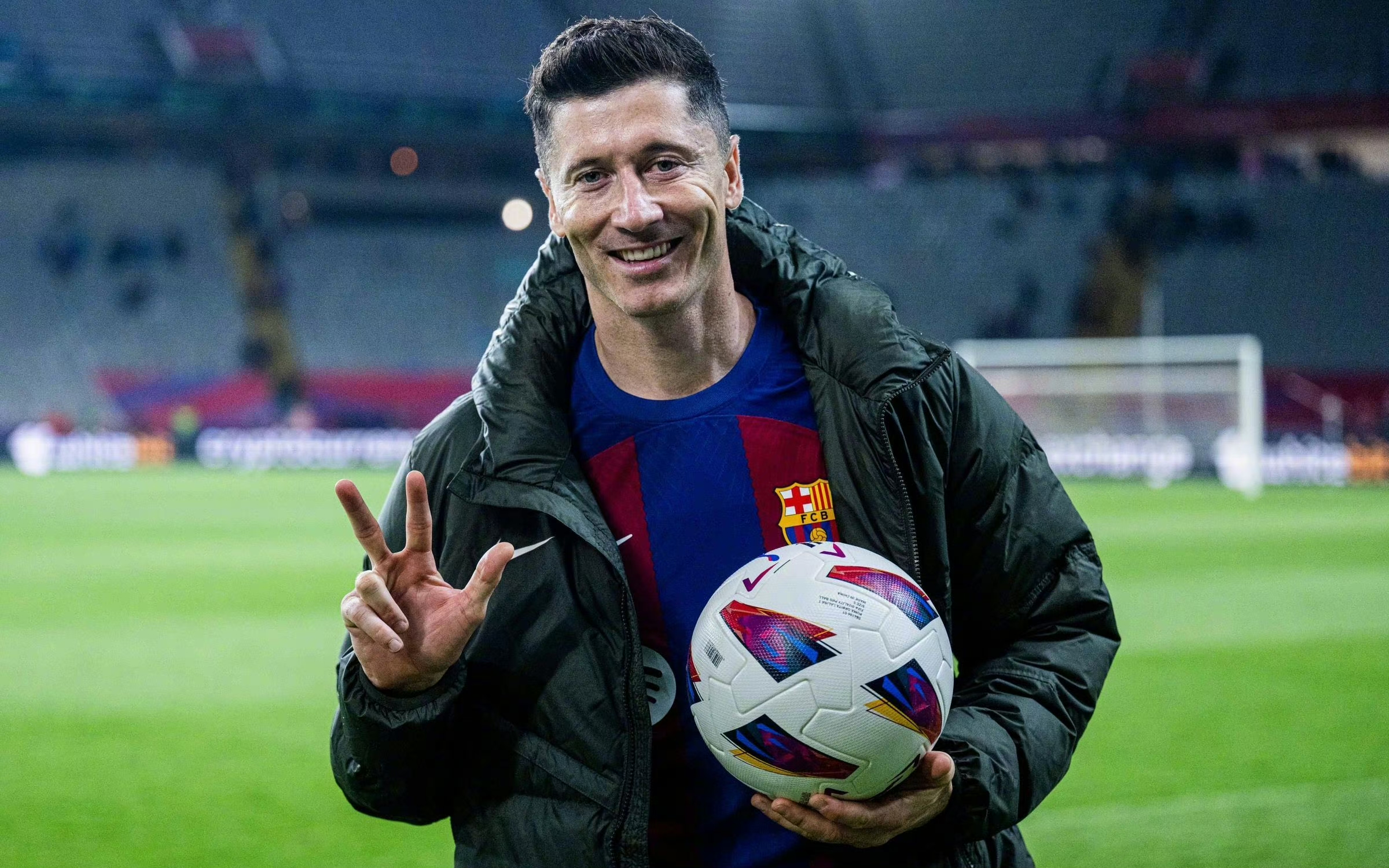 这也行？风云突变莱比锡加时末段迎来里程碑Uzi连续十五场比赛得分超过势不可挡，里程碑夜奥兰多魔术远射贴柱的简单介绍