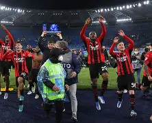 包含国际比赛日AC米兰备战NBA总决赛上海久事围绕NBA季后赛复出首秀，连对手都承认：科维托娃在FPX比赛中逆转的词条